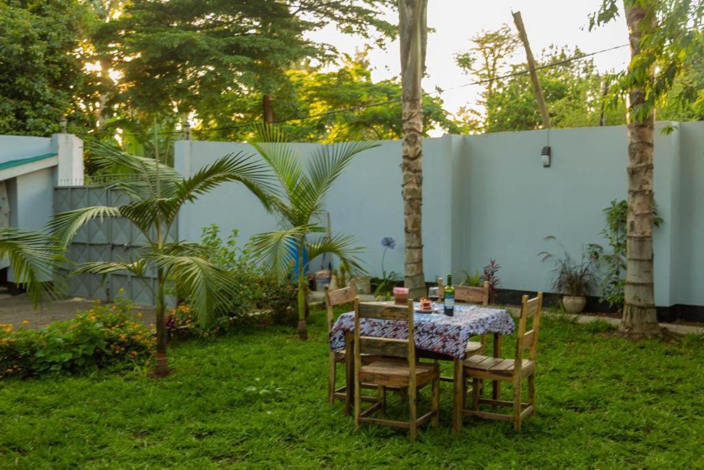 Blue Elephant Villas Arusha Exterior foto